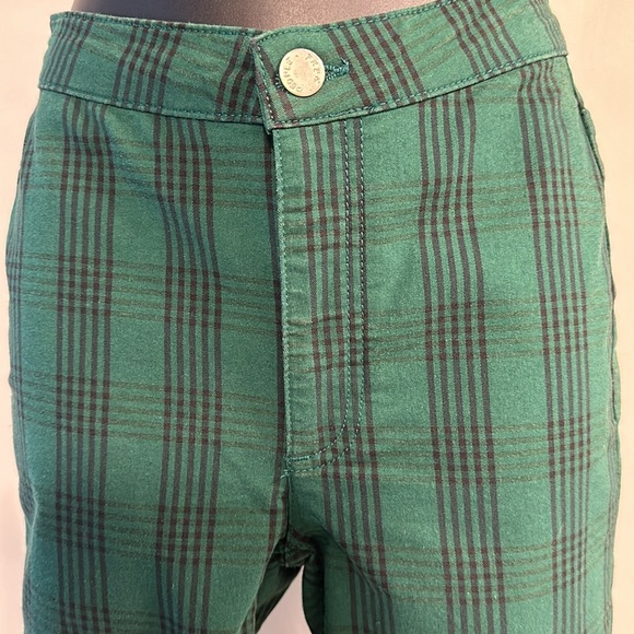 Woman’s FREE PEOPLE Pants - Picture 2 of 3